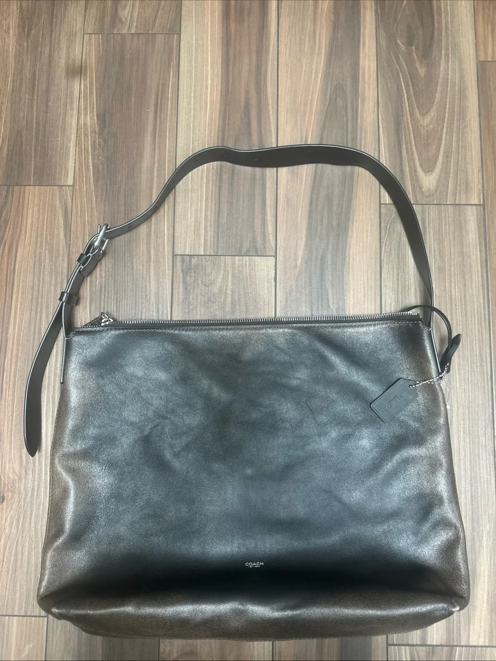 COACH Mott Messenger Bag In Loved Leather Black/Light Tan
